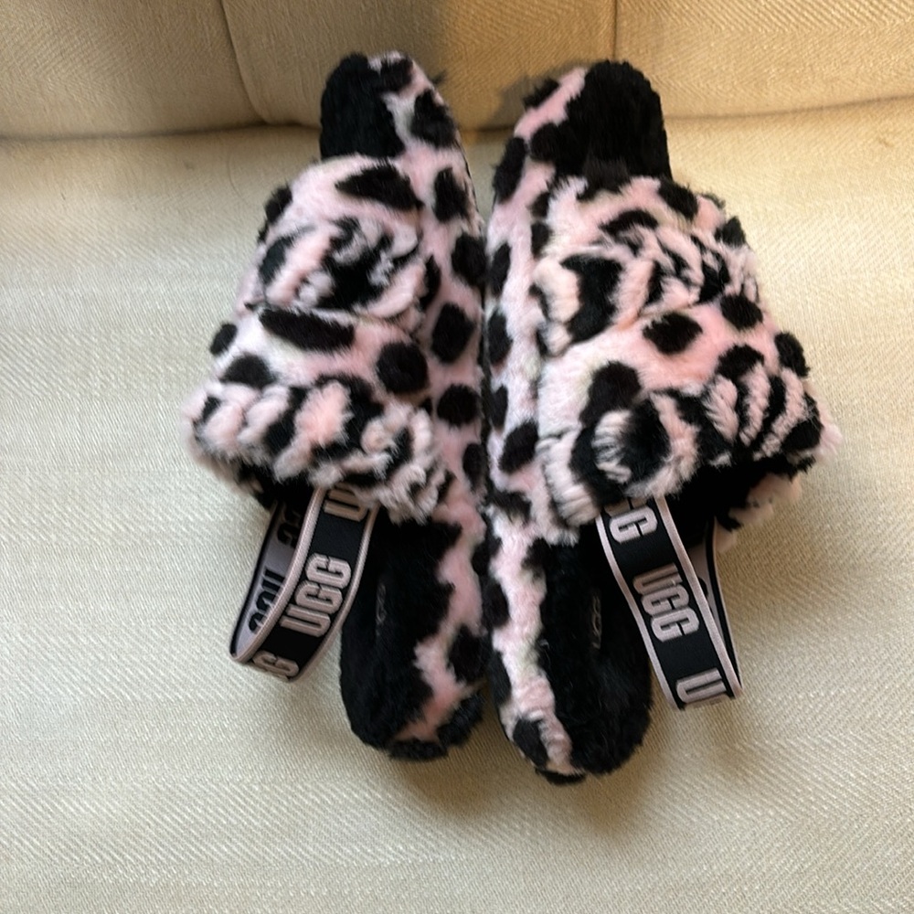 Ugg Fluff Slides - image 3
